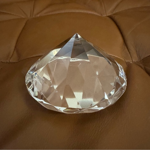 Diamond Shaped Paperweight - Picture 4 of 7